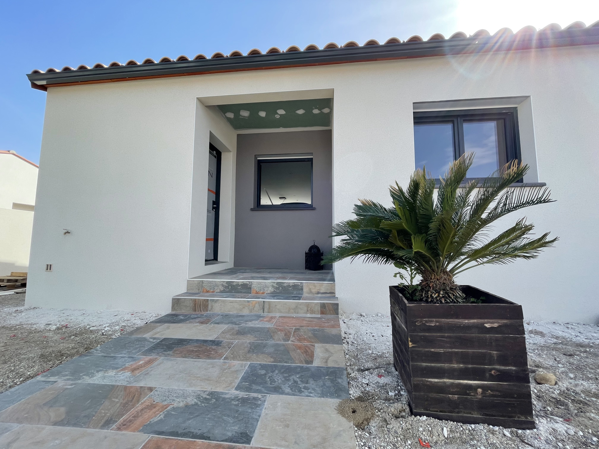 A SAISIR CONSTRUCTION IMMEDIATE -Villa T3 de plain pied en 3 faces